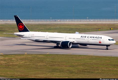 C FIUR Air Canada Boeing 777 333ER Photo By Henry Chow ID 1325675