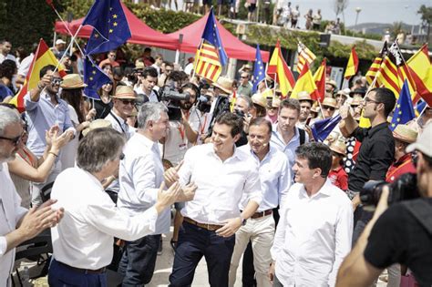 Ciudadanos No Se Agobia Con Las Primarias Pero Empiezan Los Codazos