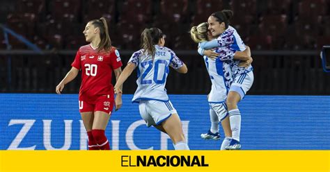 La selección española femenina golea a Suiza 1 5 y se acerca a la