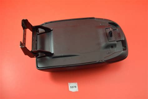 H 5 13 18 NISSAN SENTRA CENTER CONSOLE LID ARM REST BLACK LEATHER OEM