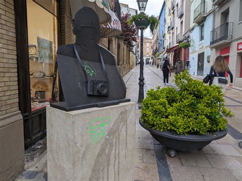 Nuevo Ataque Vand Lico Sobre La Escultura De Carlos Saura En Huesca