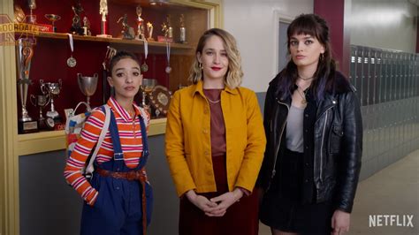 Voici les premières images de la saison 3 de Sex Education GQ France