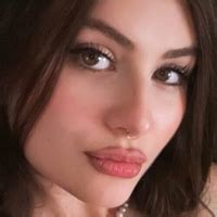 Kaitlyn Dever Nude OnlyFans Leaks Fapopedia