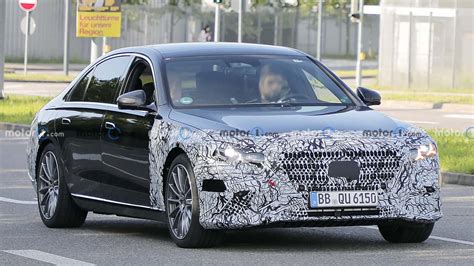 Mercedes S Klasse Facelift 2026 als Erlkönig erwischt Update