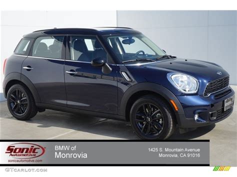 Cosmic Blue Metallic Mini Cooper S Countryman Photo