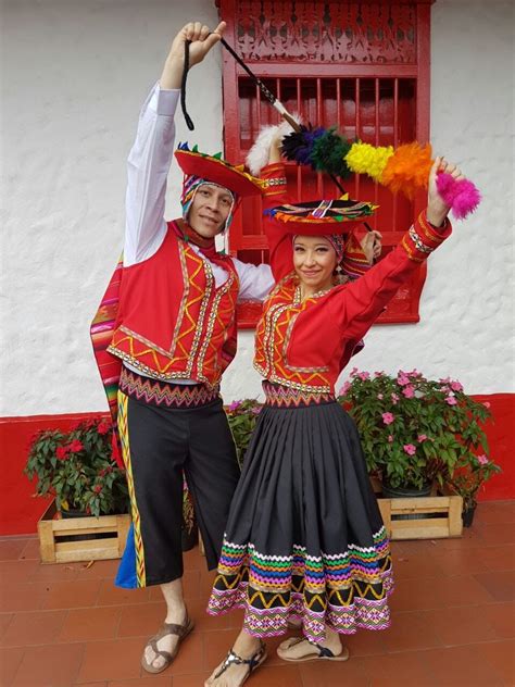 Huayno Baile Y Traje Típico Del Perú Traje Tipico De Peru