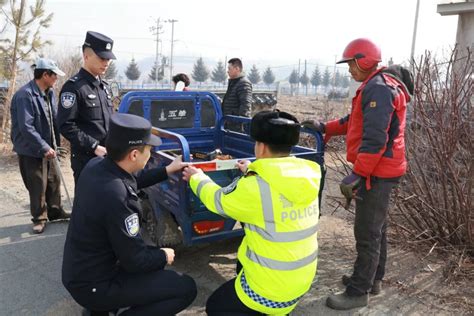 警地融合｜珲春公安交警开展“美丽乡村行”交通安全巡回宣讲活动澎湃号·政务澎湃新闻 The Paper