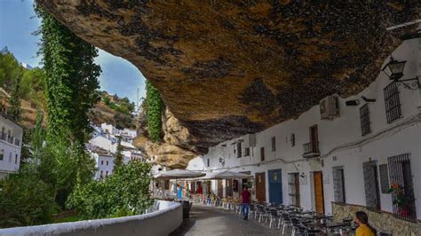 Pueblos bonitos cerca de Setenil de las Bodegas Cádiz