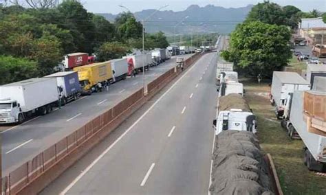 Greve Dos Caminhoneiros Em Mg - A greve dos caminhoneiros e o Brasil em colapso - Estado de Minas