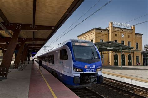 Nowe Zasady Podr Owania Poci Gami Pkp Intercity Mleczne Podr E