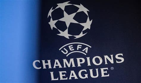 Champions League Spiele Gruppen und Spielpläne für Napoli Inter