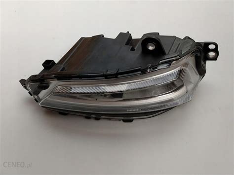 Volvo Oe Halogen Prawy Led Drl Fh 2020R Brak Opinie I Ceny Na Ceneo Pl