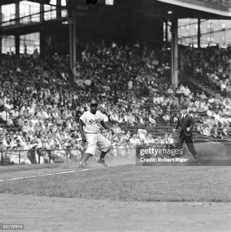 Jackie Robinson Ballpark Stock Fotos Und Bilder Getty Images