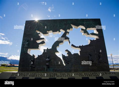 Memorial De La Guerra De Malvinas Argentinas Ciudad De Ushuaia Tierra