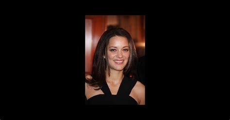 Photos Marion Cotillard Toujous Aussi Ravissante Elle Vole La