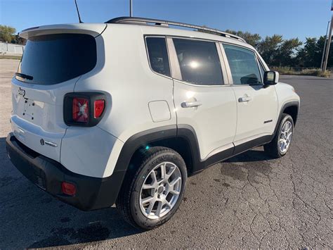 New 2019 Jeep Renegade Latitude Four Wheel Drive Sport Utility