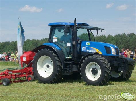 New Holland TS125 Obrazek Fotka Zdjecie Photo 143092 Galeria