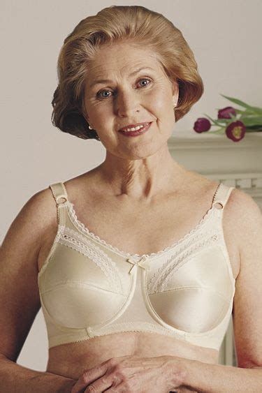 Mature Lingeriebig Mature Pussy