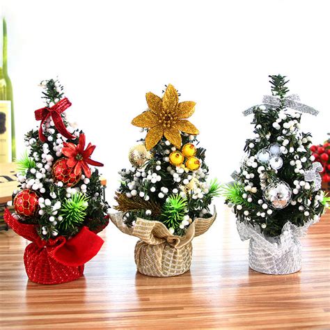 Chậu cây thông mini trang trí noel để bàn 3 mẫu