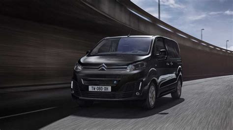 Esta é a nova Citroën ë Spacetourer van elétrica 9 lugares