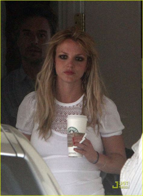 Britney Spears Celebrity Smoker