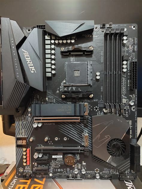 Gigabyte X570 AORUS ELITE WIFI ATX AM4 Motherboard Jawa