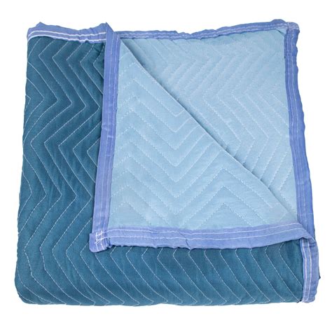 A guide to why you should rent moving blankets today 3