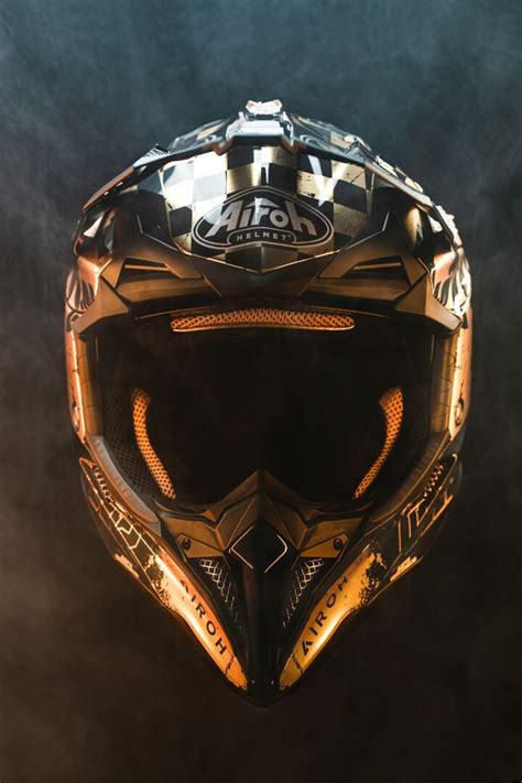 AIROH AVIATOR 3 TC222 THE LEGEND Capacete Offroad Salgados Moto