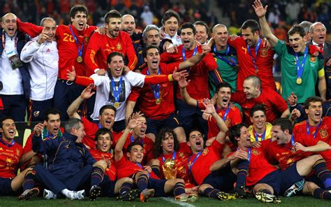 Download Spain National Football Team 2010 World Cup Champion Wallpaper ...