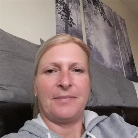 Granny Sex Contacts Birmingham Amorous Amy 44 From Birmingham