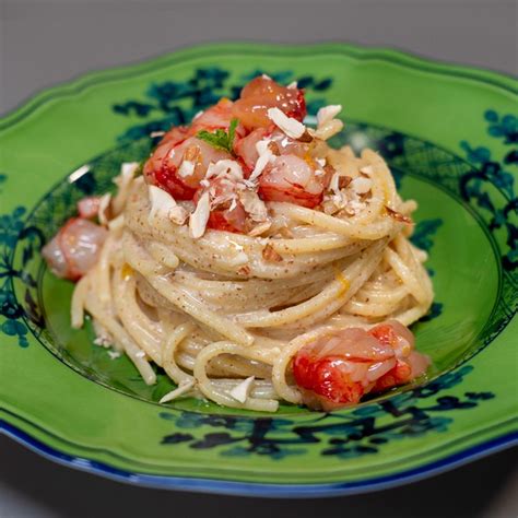 Spaghetti Con Tartare Di Gamberi Rossi Di Mazara I Love Ostrica