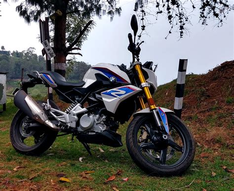 Weekend ride through the Nilgiri Mountains, India. Rode through two ...