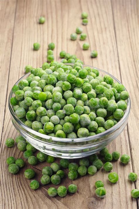 frozen peas   glass bowl stock image image  vegetarian