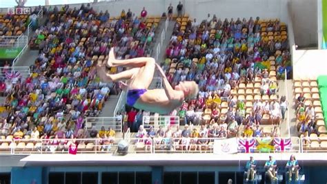 Olympic diving faceplant - YouTube