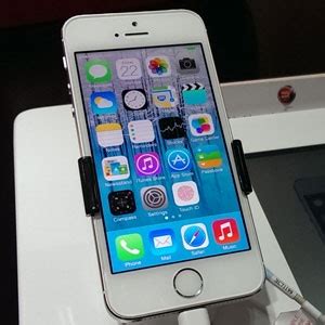 How Nude Celeb Pics Could Have Leaked News24