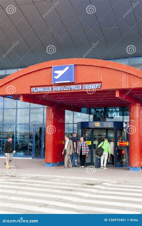 Moldova chisinau airport editorial photo. Image of baggage - 126975401