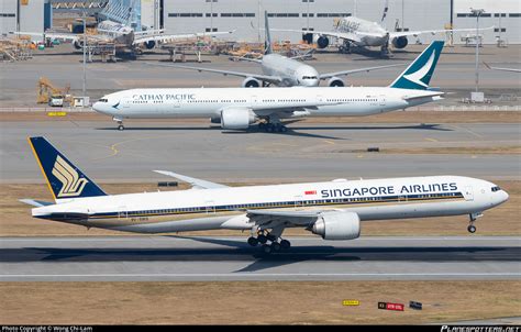 V Sws Singapore Airlines Boeing Er Photo By Wong Chi Lam Id