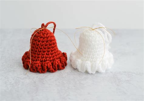 Crochet Along: Holiday Bell Ornament Tutorial - Yarn Society