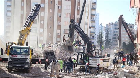 Adana Da Depremde Y K Lan Binalara Ili Kin G Zalt Say S Ye Y Kseldi