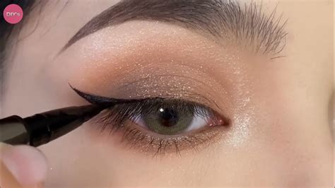 Classic Golden Glitter Eye Makeup Tutorial Brown And Gold Smokey Eye Makeup Tutorial Youtube