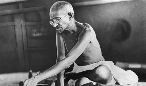 Mahatma Gandhi Jayanti 2017: How MK Gandhi Fought Racism in South Africa | India.com