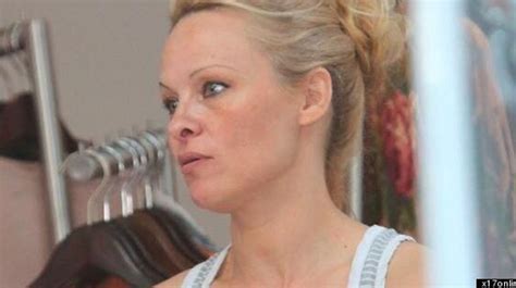 Pamela Anderson Without Makeup: 'Barb Wire' Star Goes Bare While ...