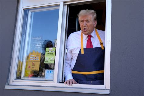 Trump Stages Elaborate Mcdonalds Photo Op To Push Absurd Harris Lie