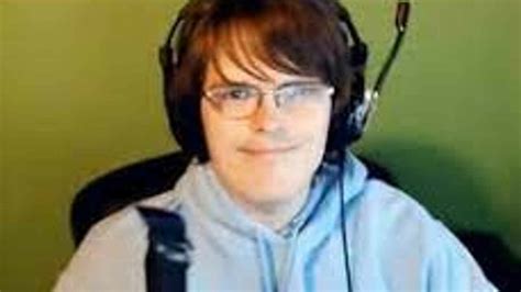 badboyhalo bio wiki age birthday height weight net worth