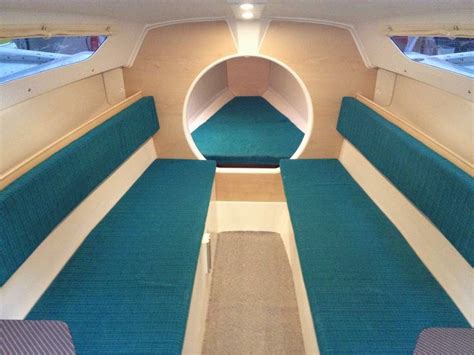 Trimaran Projects and Multihull News: Dragonfly 25 trimaran interior ...