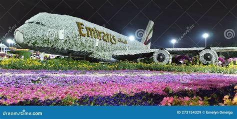 Emirates Airlines at Dubai Miracle Garden Editorial Stock Image - Image ...