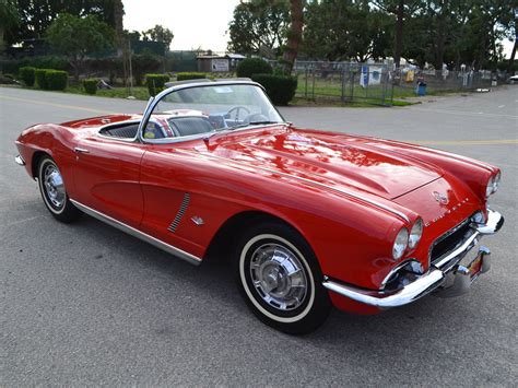 1962 Chevrolet Corvette Convertible Roman Red – The Corvette Informant