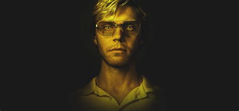 Scenes From Netflix S Monster The Jeffrey Dahmer Story That Will