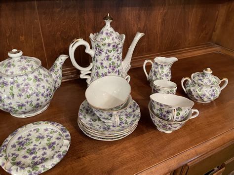 Great Finds Online Auctions Lefton Violet Chintz Tea Set