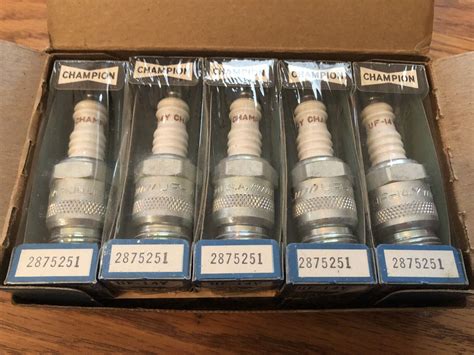 Nos Mopar Dodge Chrysler Plymouth Spark Plugs Uf Y F Y